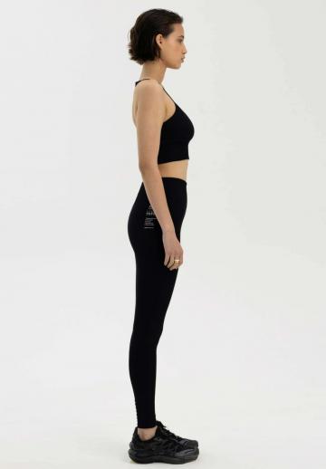 Топ на бретельках