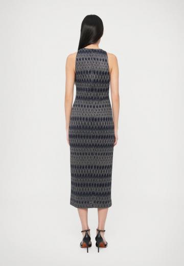 Пляжное платье