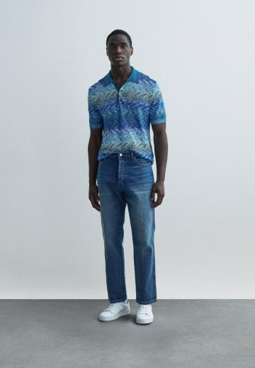 Прямые джинсы