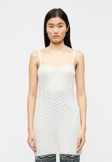 Вязаное платье