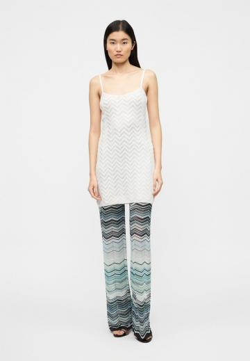 Вязаное платье