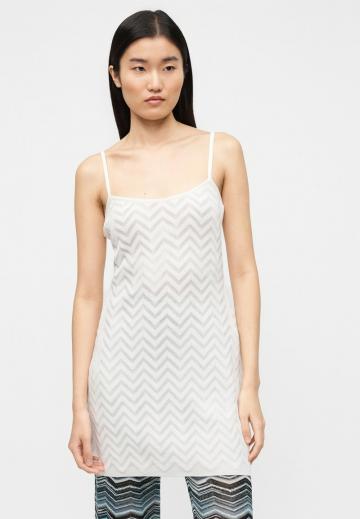 Вязаное платье