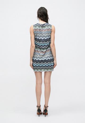 Вязаное платье