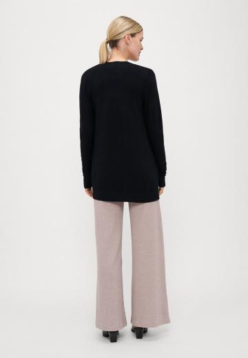 Длинный жилет