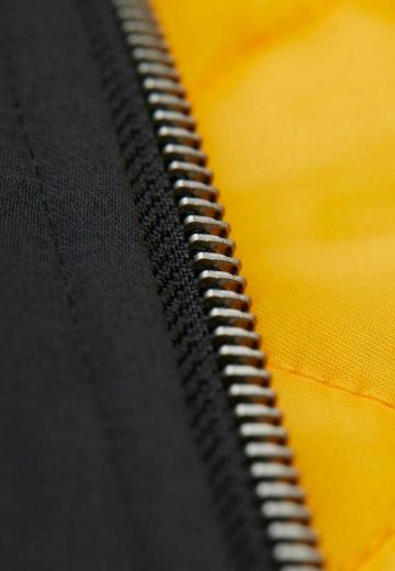 Куртка бомбер