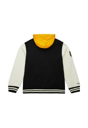 Спортивная кофта