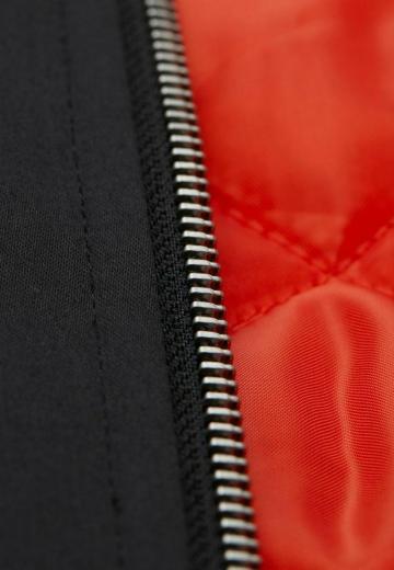 Спортивная куртка