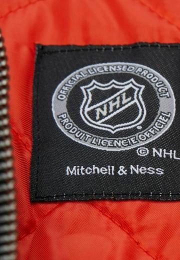 Спортивная куртка