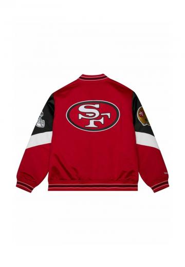 Спортивная куртка