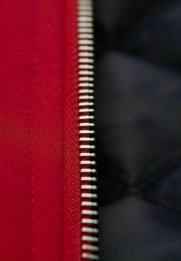 Спортивная куртка