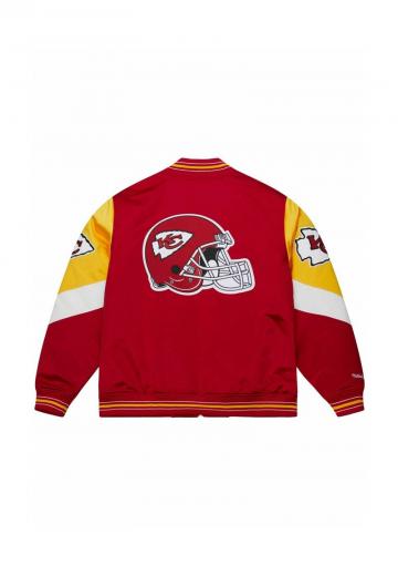 Спортивная куртка