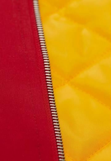 Спортивная куртка