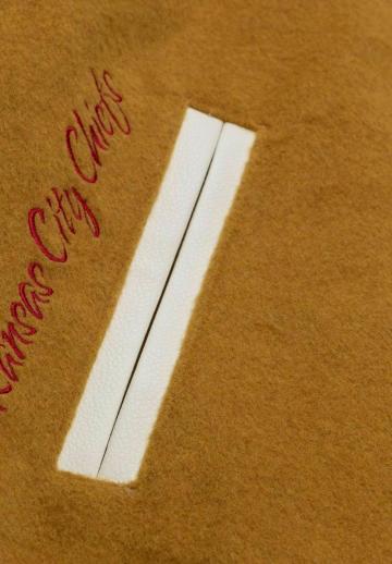 Спортивная куртка