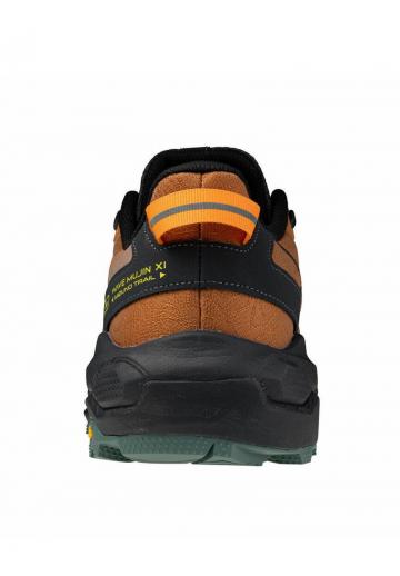 Беговые кроссовки