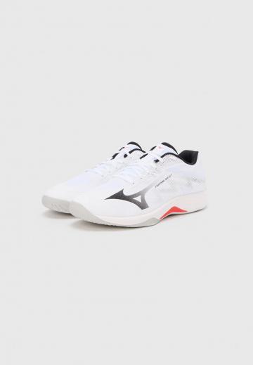 Кроссовки для зала