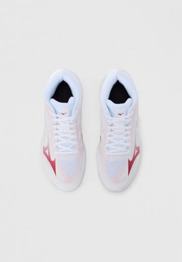 Кроссовки для зала