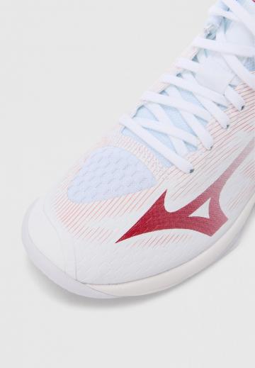 Кроссовки для зала