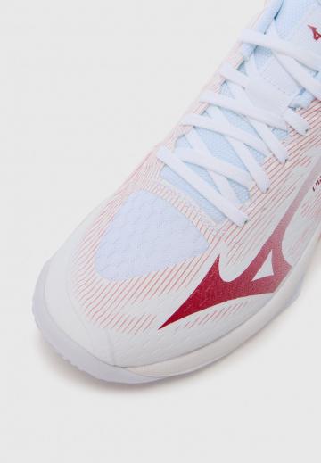 Кроссовки для зала