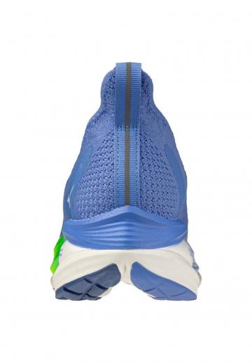 Беговые кроссовки