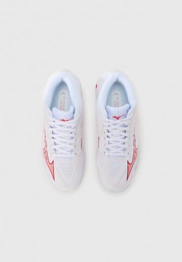 Кроссовки для зала