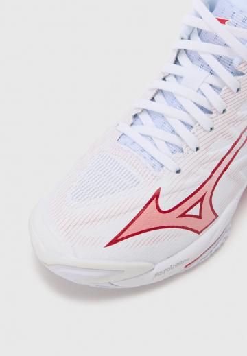 Кроссовки для зала