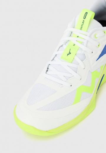 Кроссовки для зала