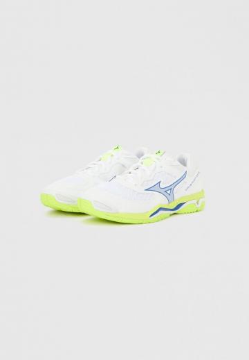 Кроссовки для зала