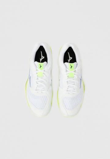 Кроссовки для зала