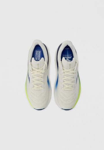 Беговые кроссовки