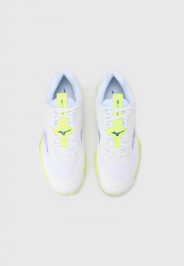 Кроссовки для зала