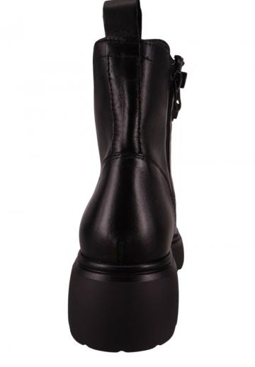 Широкие сапоги