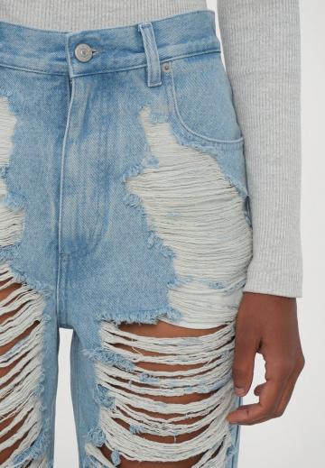 Джинсы бойфренда