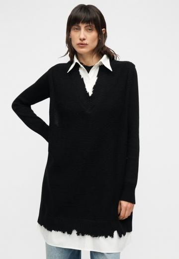 Вязаное платье