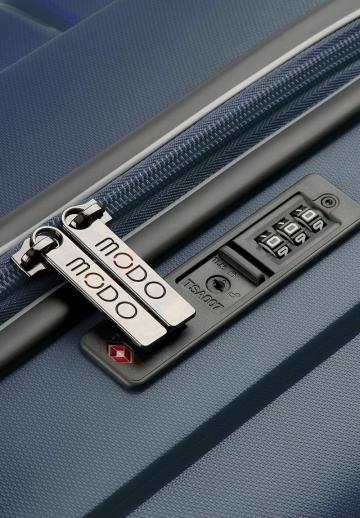 Чемодан на колесах