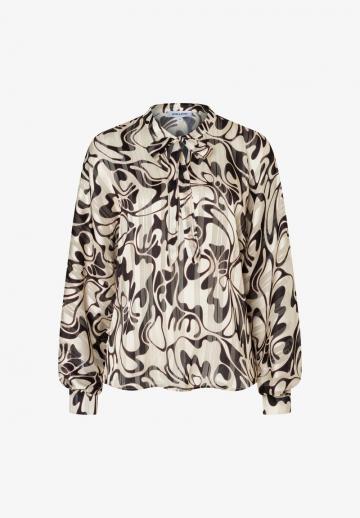 Атласная блузка