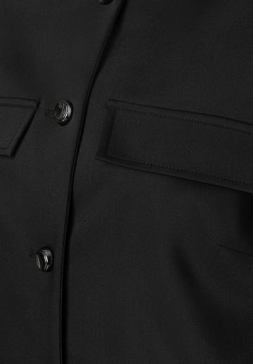 Короткая куртка