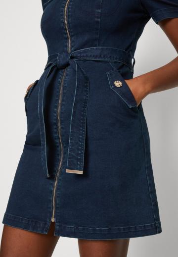 Джинсовое платье