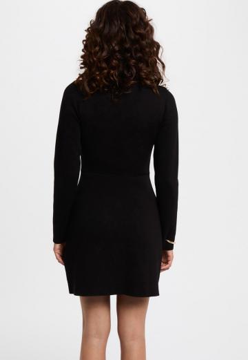 Вязаное платье