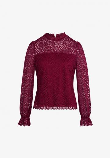 Кружевная блузка