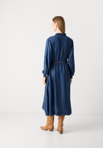 Джинсовое платье