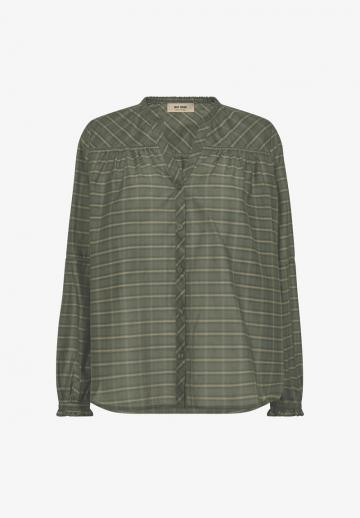 Шелковая блузка