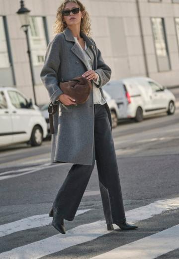 Шерстяное пальто