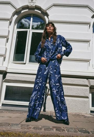 Широкие брюки