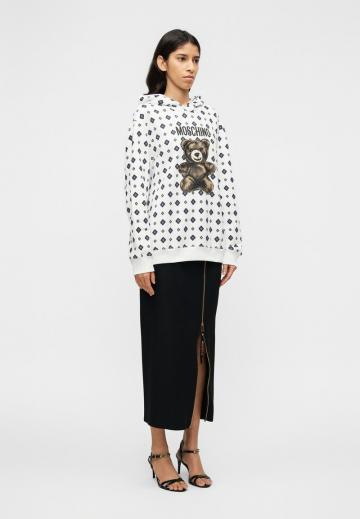 Пуловер с капюшоном