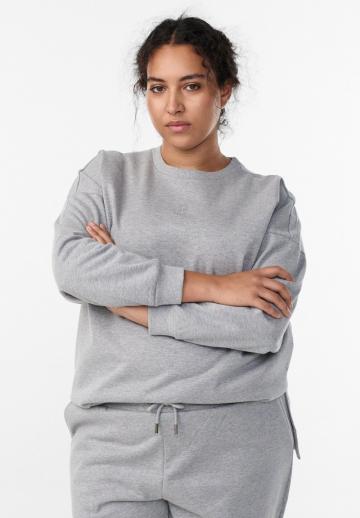 Спортивная толстовка