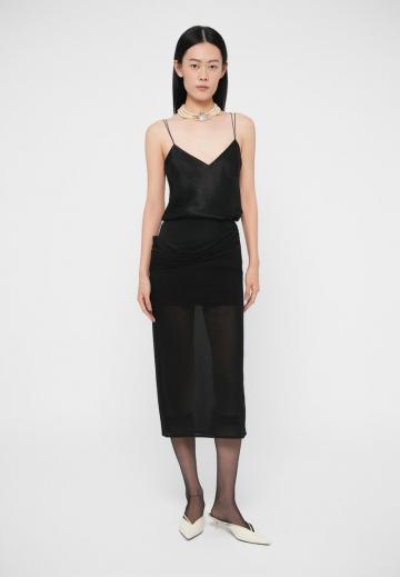 Топ на бретельках