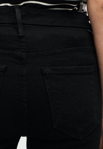 Узкие джинсы