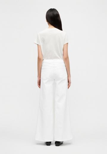 Клешеные джинсы