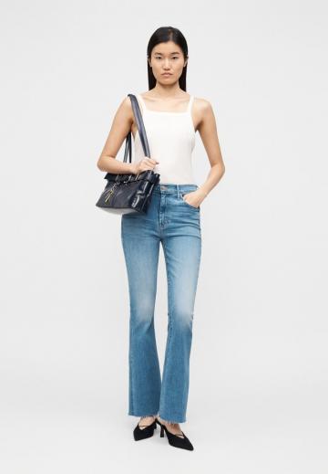 Клешеные джинсы