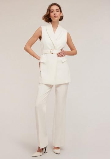 Длинный жилет